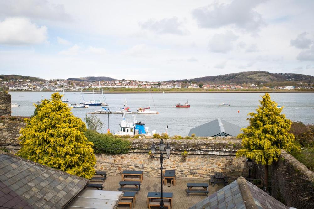 George & Dragon, Conwy Hotel Buitenkant foto